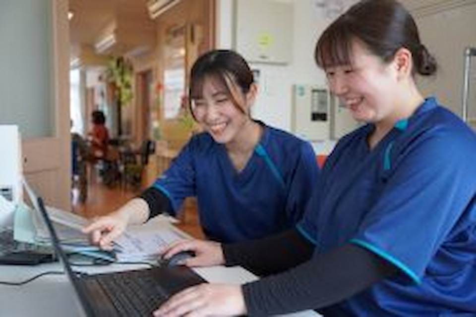 介護職インタビュー Yさん 【勤務地】小規模多機能ホーム華つばき